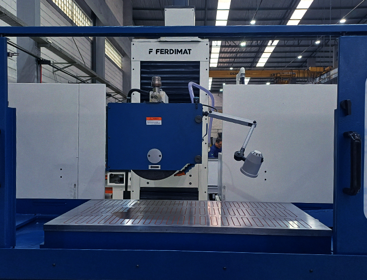 Retífica Tangencial CNC – TC126N - Imagem 1